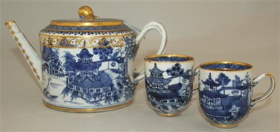 A Chinese export blue and white forty one piece tea set, Qianlong period,